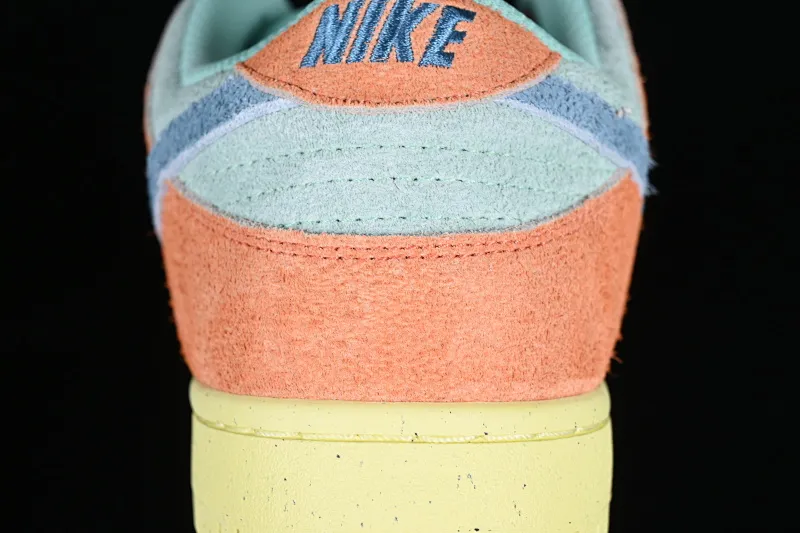 All categories Nk SB Dunk series Nk SB Dunk Low low-top sneakers K version Nk SB Dunk "Noise Aqua" tropical fruit pie Dunk series retro low-top casual skateboard shoes DV5429-800